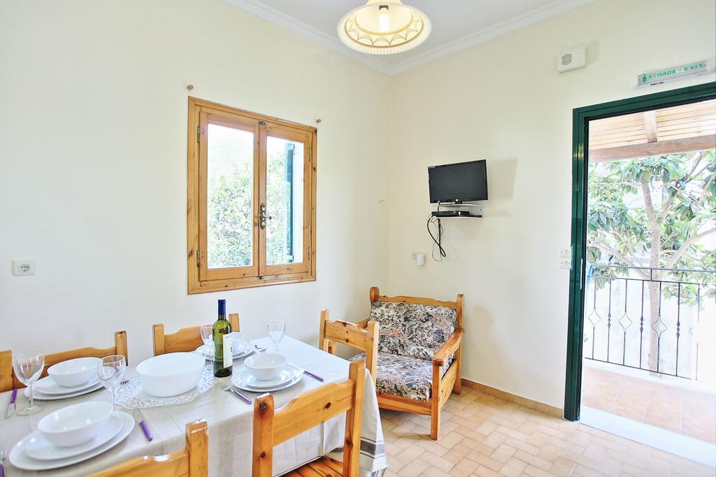 Zouli Sophia Apartment Kalami  Luaran gambar